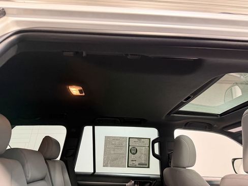 Used 2023 Lexus GX 460 image 69