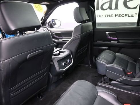 Used 2025 Ford Expedition Max Platinum w/ Stealth Appearance Package AWD/4WD image 26