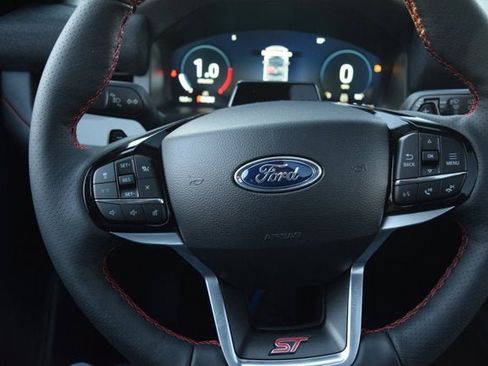 New 2026 Ford Explorer ST w/ Sun And Sound Package image 8