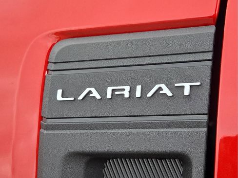Certified 2024 Ford Maverick Lariat image 9