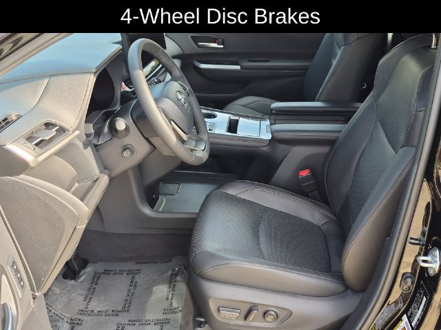 Used 2026 Toyota Sienna Limited AWD/4WD image 12