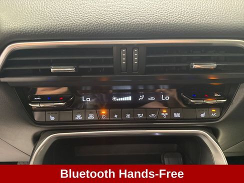 Used 2025 MAZDA CX-90 3.3 Turbo w/ Preferred Package AWD/4WD image 16