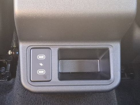 Certified 2025 Kia K4 FWD image 25