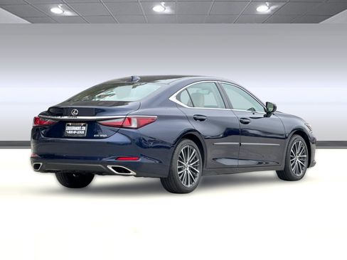 Used 2022 Lexus ES 350 w/ Premium Package FWD image 9