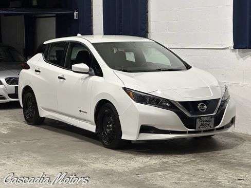 Used 2019 Nissan Leaf S w/ S Charge Package image 1