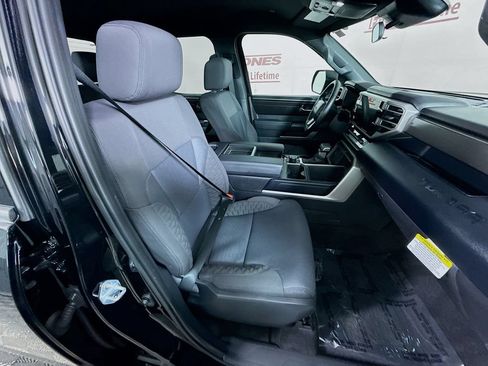 Certified 2026 Toyota Tundra SR5 AWD/4WD image 32