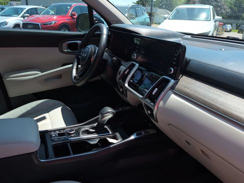 Used 2022 Kia Sorento X-Line EX AWD/4WD image 8