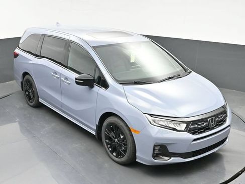 Used 2025 Honda Odyssey Sport-L image 35