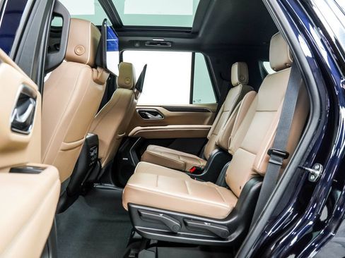 Used 2023 Chevrolet Tahoe Premier AWD/4WD image 19