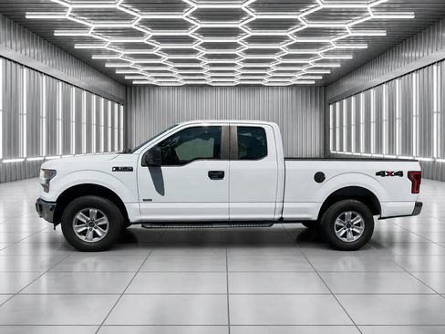 Used 2016 Ford F150 XL w/ Equipment Group 101A Mid AWD/4WD image 3