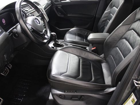 Used 2021 Volkswagen Tiguan SEL Premium R-Line image 5