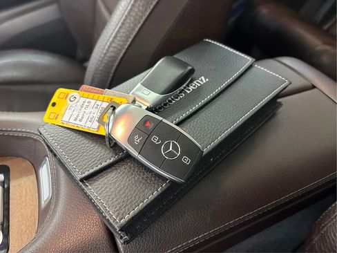 Used 2020 Mercedes-Benz GLS 450 4MATIC image 42