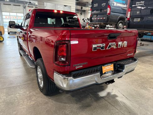 Used 2026 RAM 2500 Big Horn AWD/4WD image 27