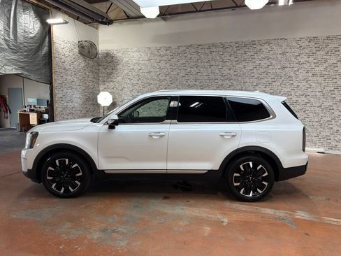 Used 2023 Kia Telluride SX Prestige AWD/4WD image 4