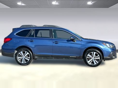 Used 2019 Subaru Outback 2.5i Limited image 7