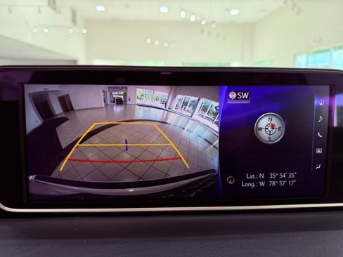 Used 2017 Lexus RX 350 AWD w/ Premium Package image 25