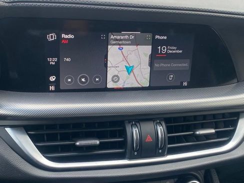 Used 2022 Alfa Romeo Stelvio Veloce image 29