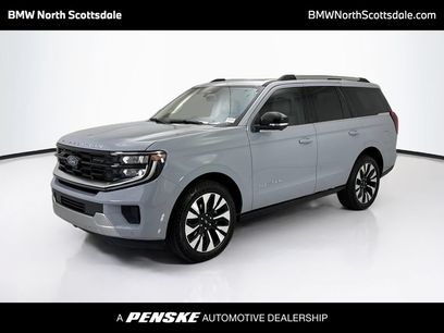 Used 2025 Ford Expedition Platinum w/ Driver's Package