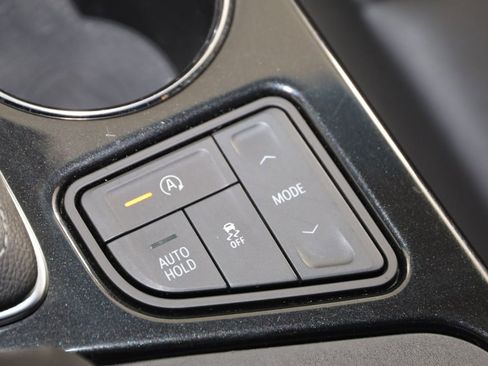 Used 2021 Cadillac CT4 Luxury w/ Cold Weather Package AWD/4WD image 29