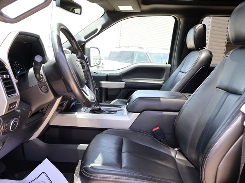 Used 2020 Ford F150 Lariat w/ Equipment Group 502A Luxury AWD/4WD image 23