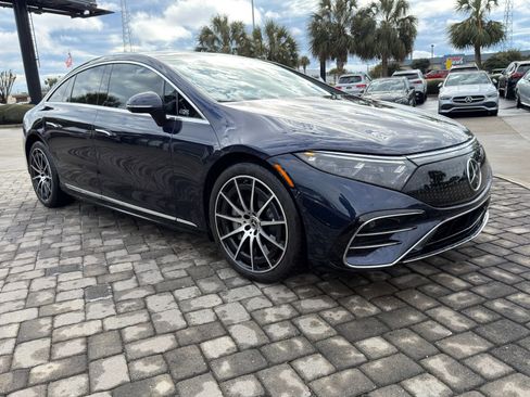 Certified 2022 Mercedes-Benz EQS 580 580 image 7