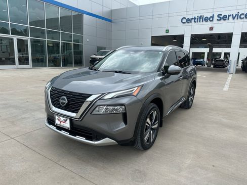 Used 2023 Nissan Rogue Platinum w/ Platinum Premium Package AWD/4WD image 1