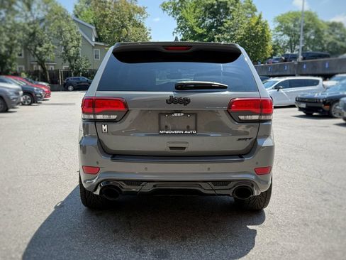 Used 2021 Jeep Grand Cherokee SRT AWD/4WD image 10