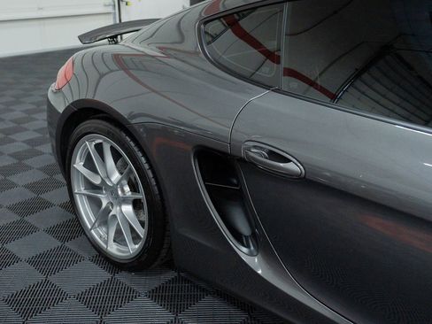 Used 2014 Porsche Cayman RWD image 16