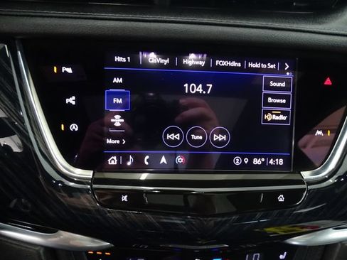 Certified 2024 Cadillac XT6 Premium Luxury w/ Technology Package AWD/4WD image 16