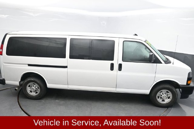 Used 2024 Chevrolet Express 3500 LS RWD image 27