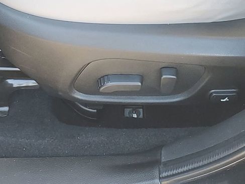 Used 2018 Subaru Forester 2.5i Limited image 27