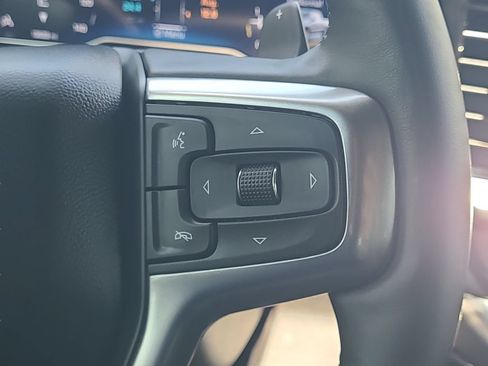 Used 2025 Chevrolet Silverado 1500 RST AWD/4WD image 18