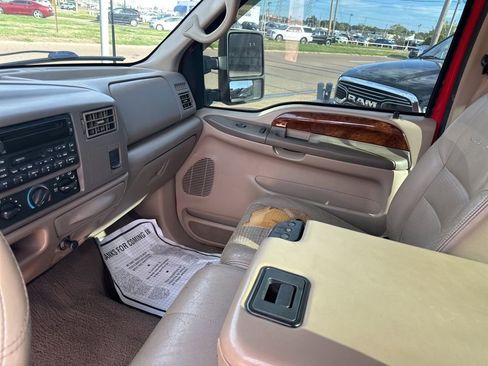 Used 2001 Ford F350 Lariat image 15