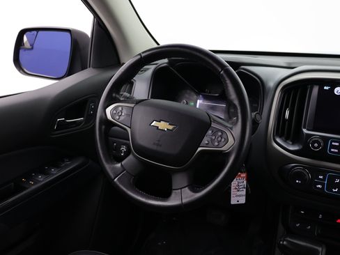 Used 2018 Chevrolet Colorado Z71 RWD image 30