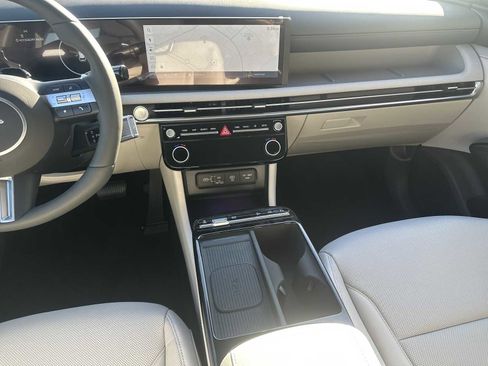 New 2026 Hyundai Tucson Limited image 11