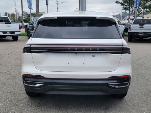 New 2026 Lincoln Nautilus Premier w/ Equipment Group 102A image 5