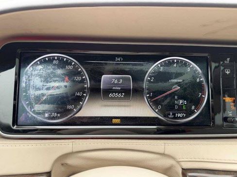 Used 2014 Mercedes-Benz S 550 Sedan image 24