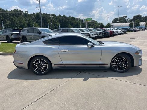 Used 2021 Ford Mustang Premium image 8