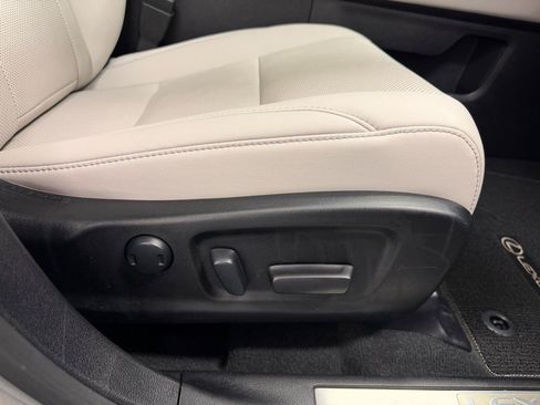 Used 2021 Lexus RX 350 FWD w/ Premium Package image 15