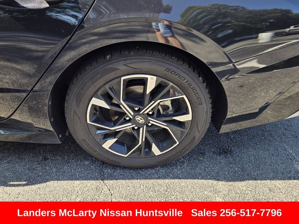 Used 2024 Hyundai Sonata SEL FWD image 12