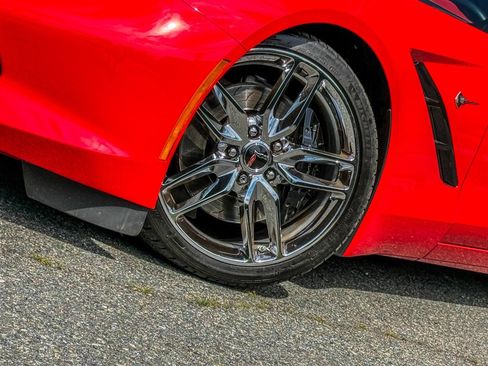 Used 2015 Chevrolet Corvette Stingray Coupe w/ 3LT Preferred Equipment Group RWD image 9
