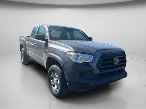Used 2021 Toyota Tacoma SR AWD/4WD image 2