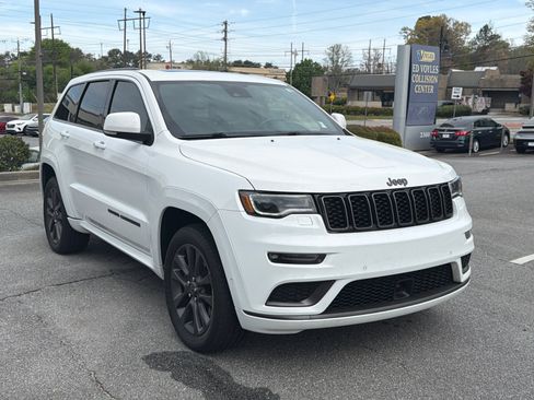 Used 2019 Jeep Grand Cherokee High Altitude image 3