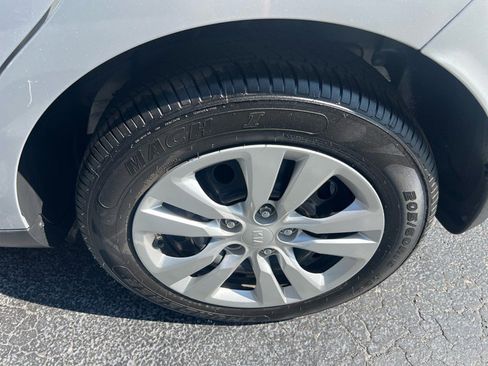 Used 2021 Kia Soul LX image 21