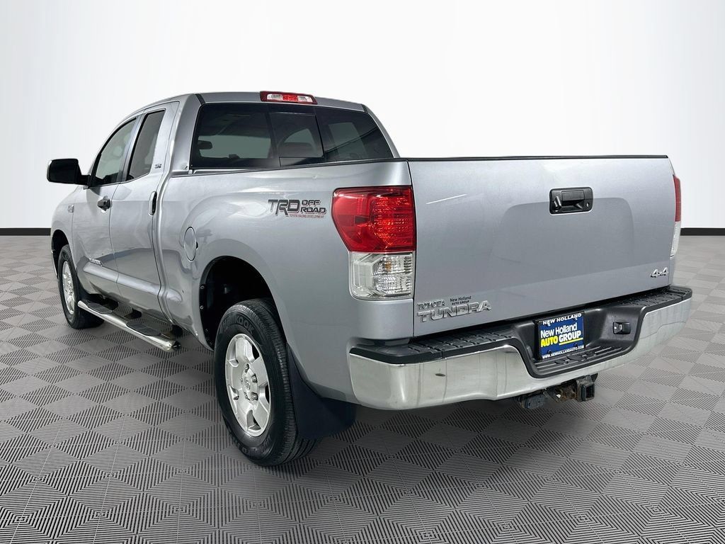 Used 2012 Toyota Tundra 4x4 Double Cab w/ TRD Off-Road Pkg image 5