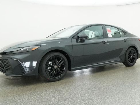 New 2026 Toyota Camry SE FWD image 20