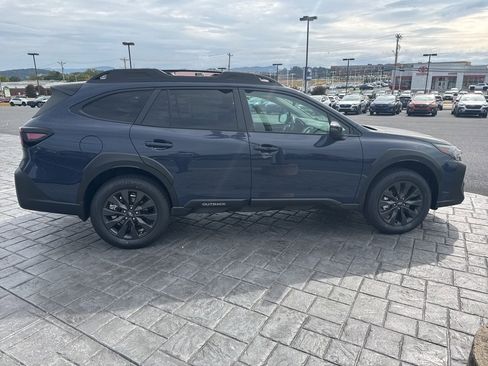 New 2025 Subaru Outback Onyx Edition image 10