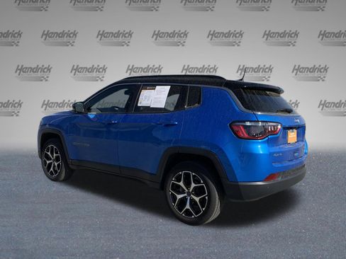 Used 2025 Jeep Compass Limited image 7