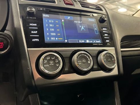 Used 2017 Subaru Crosstrek 2.0i Limited image 18