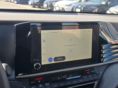 Used 2025 Toyota Camry LE w/ Convenience Package AWD/4WD image 21